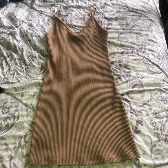 Dresses & Skirts - Light brown dress